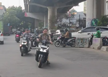 Pemotor Lawan Arah di Flyover Ciputat Bakal Kena Tilang Elektronik