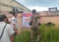 Petugas Satpol-PP Kabupaten Pandeglang, segel THN. (ISTIMEWA)