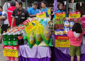 1.000 Paket Bahan Pokok Murah Dijual di Tigaraksa