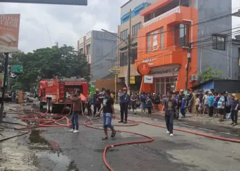 6 Bangunan di Karawaci Ludes Terbakar Gegara Gas Bocor, 2 Orang Alami Luka Bakar